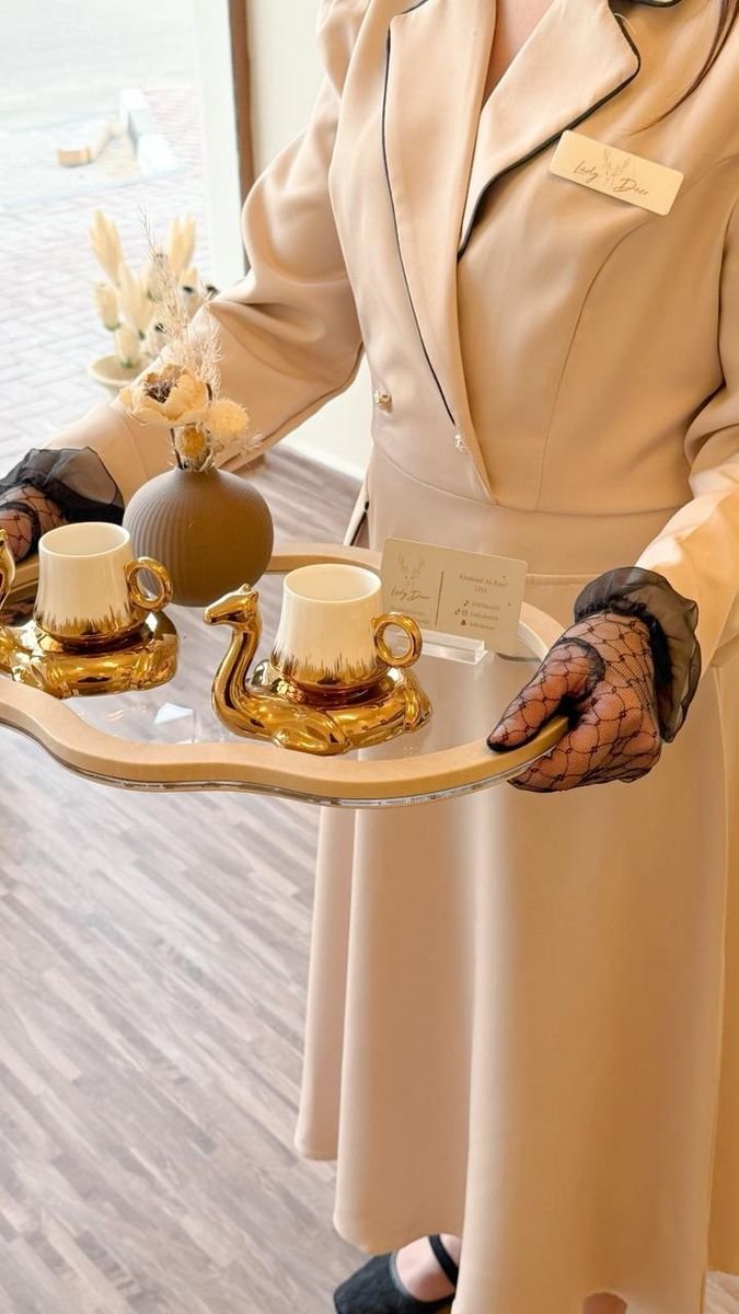 Golden camel coffee cups